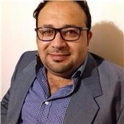Professeur d'arabe en Syrie pendant 4 ans et journaliste le même temps, 
Je fais le M1 pc Ararat à Lille 3